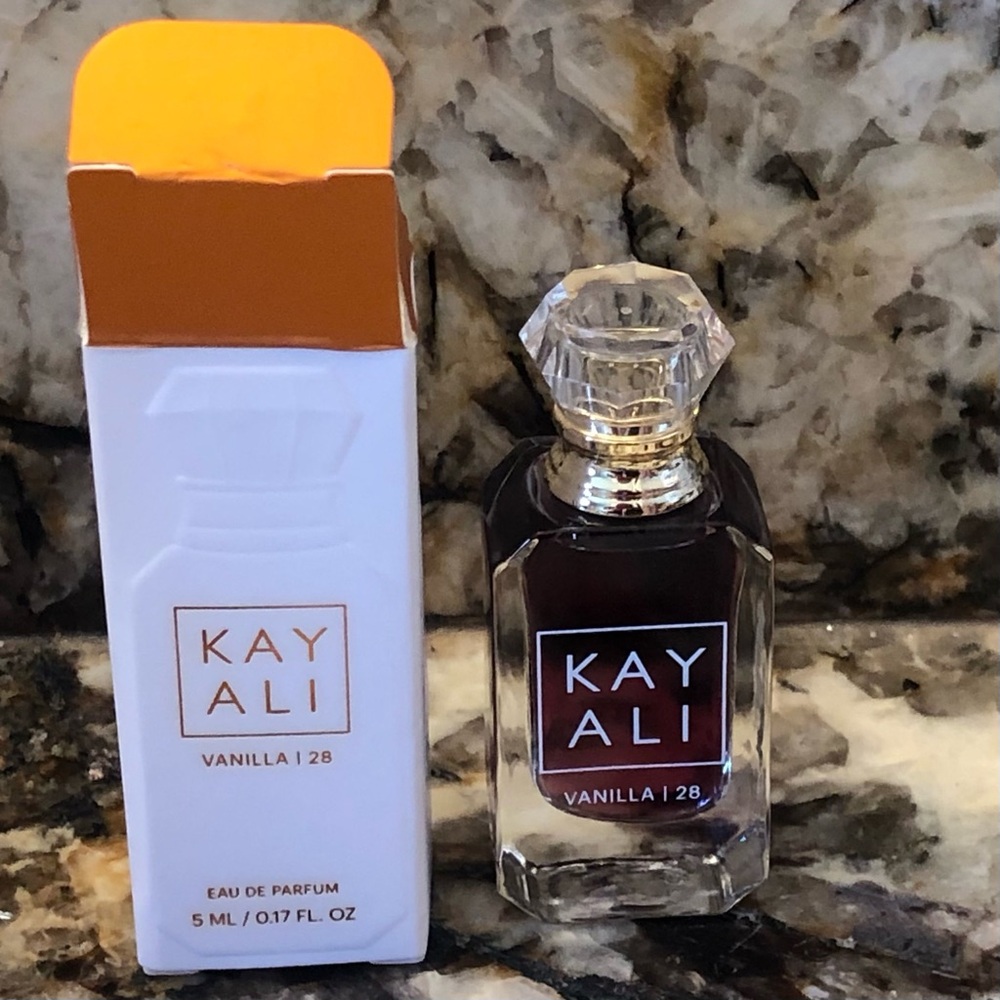 Kayali Vanilla 28 Mini Dabber Travel Size 5ml New in Box NIB